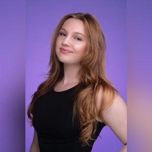 Meet your Posher, Lola